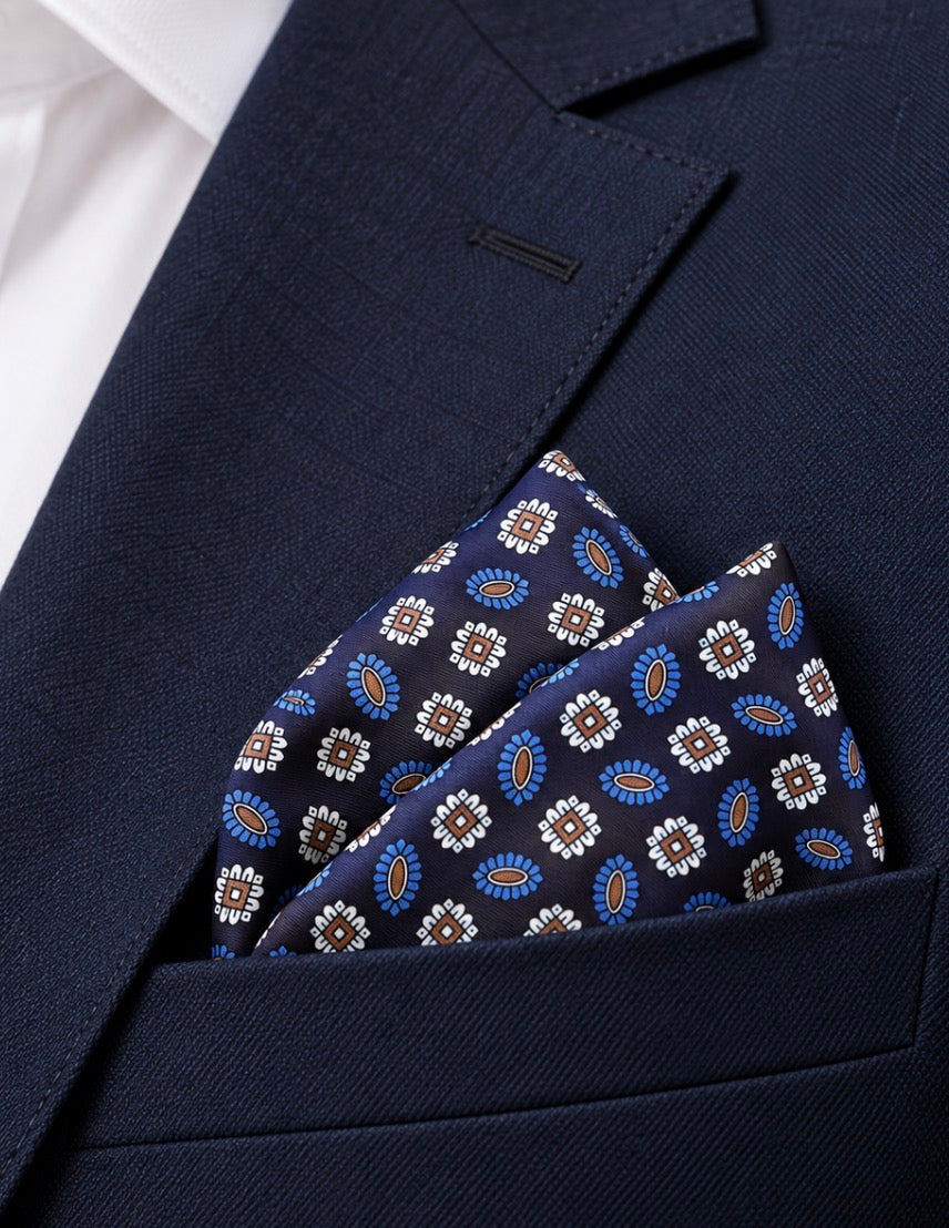 Einstecktuch Navy mit Retro-Medaillonmuster