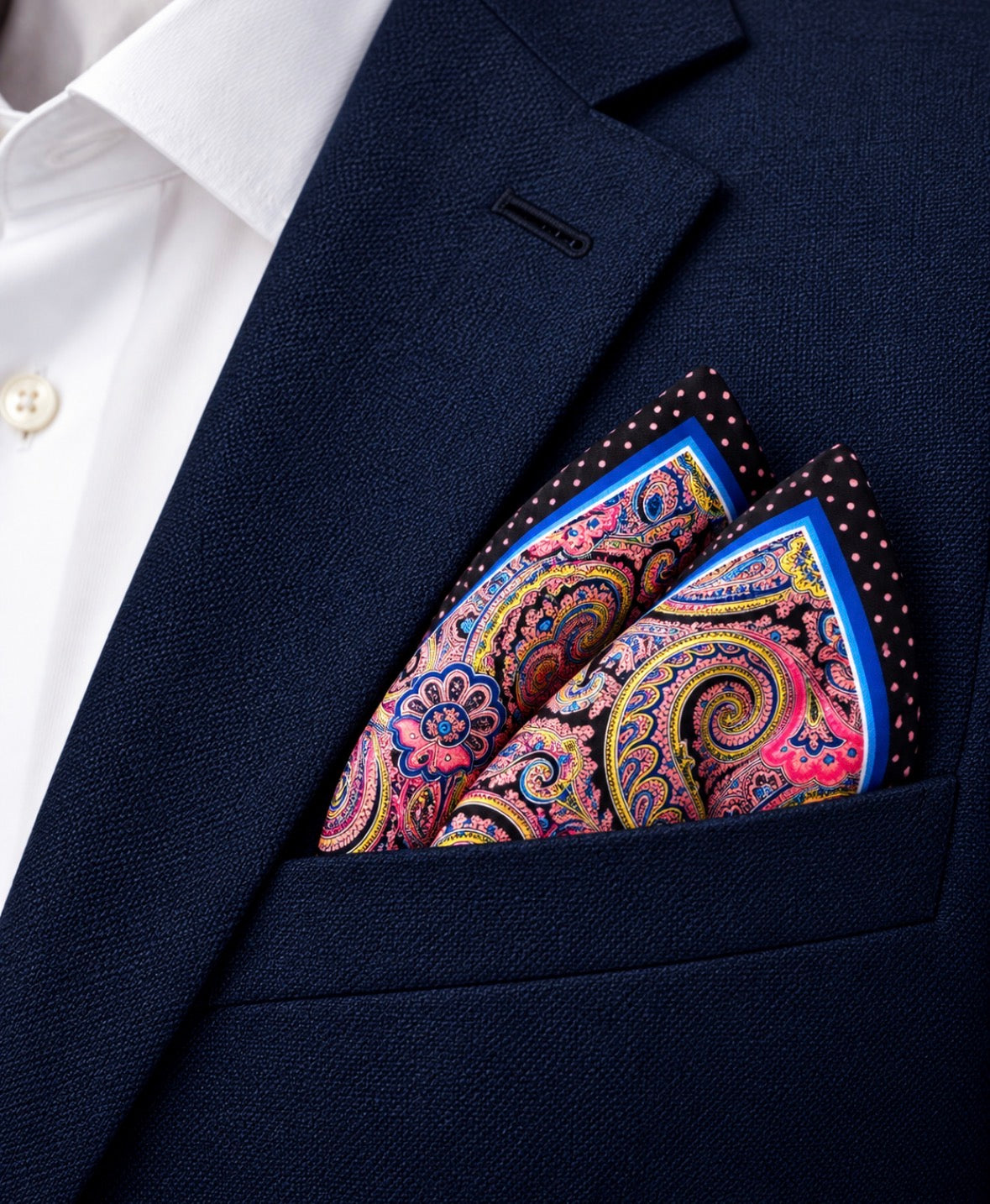 Einstecktuch Schwarz-Pink mit floralem Paisley-Muster