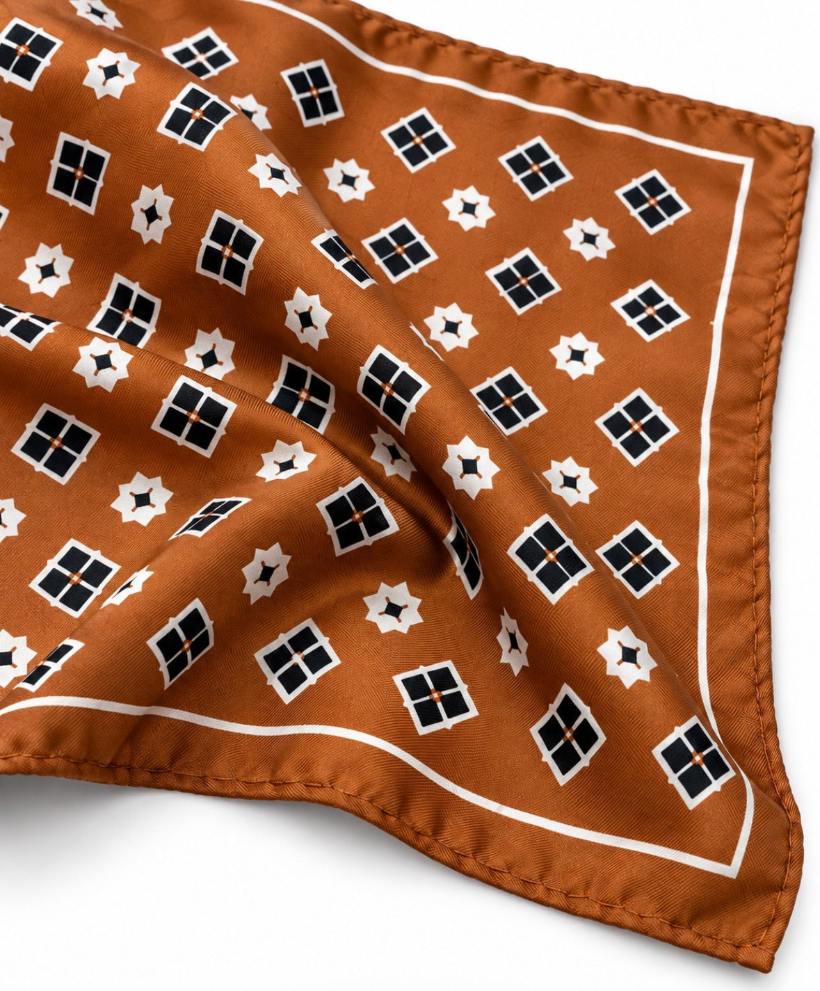 Einstecktuch Cognacbraun mit geometrischem Muster