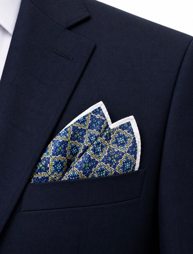 Einstecktuch Navy mit geometrischem Ornamentmuster