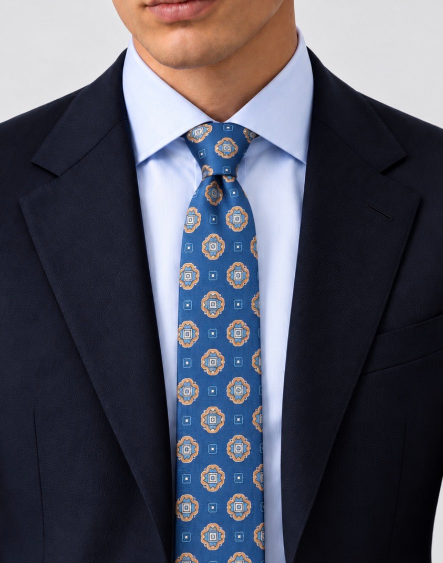 Krawatte Blau mit geometrischem Medaillonmuster in Beige